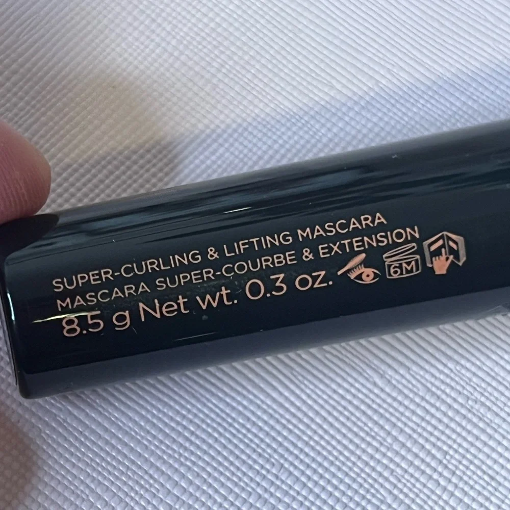 BENEFIT • ROLLER LASH • NEW WITHOUT BOX